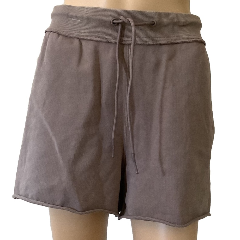 JoyLab Womens Size XL Mid-Rise French Terry Shorts with waist adjustable new - Picture 2 of 10